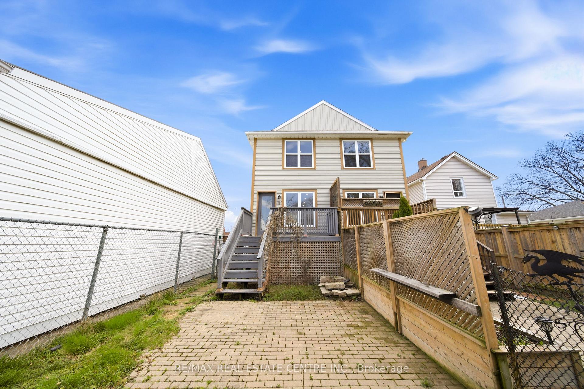 Photo 44 of 233B Vine Street, St. Catharines, Fairview — HOMEH