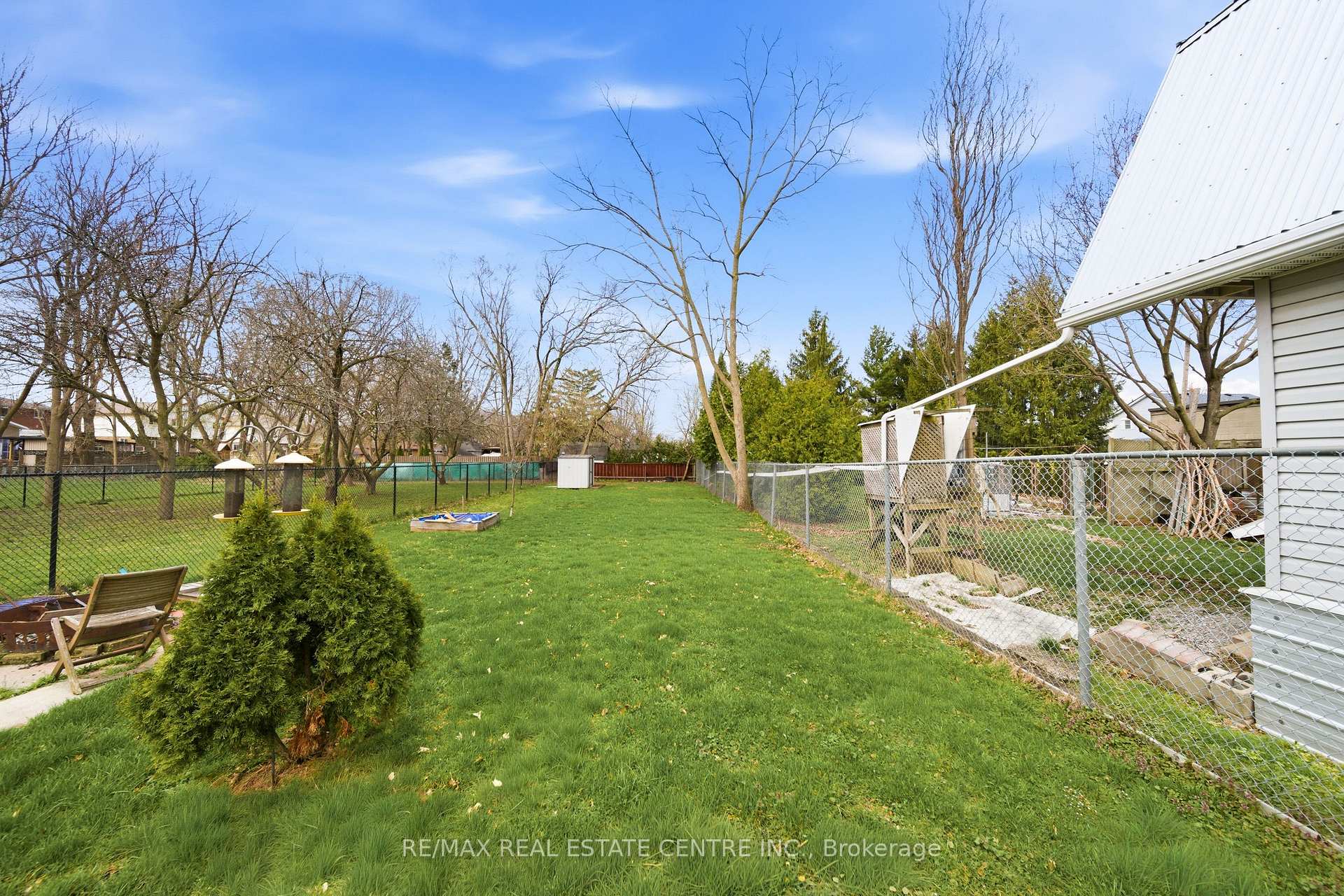 Photo 46 of 233B Vine Street, St. Catharines, Fairview — HOMEH