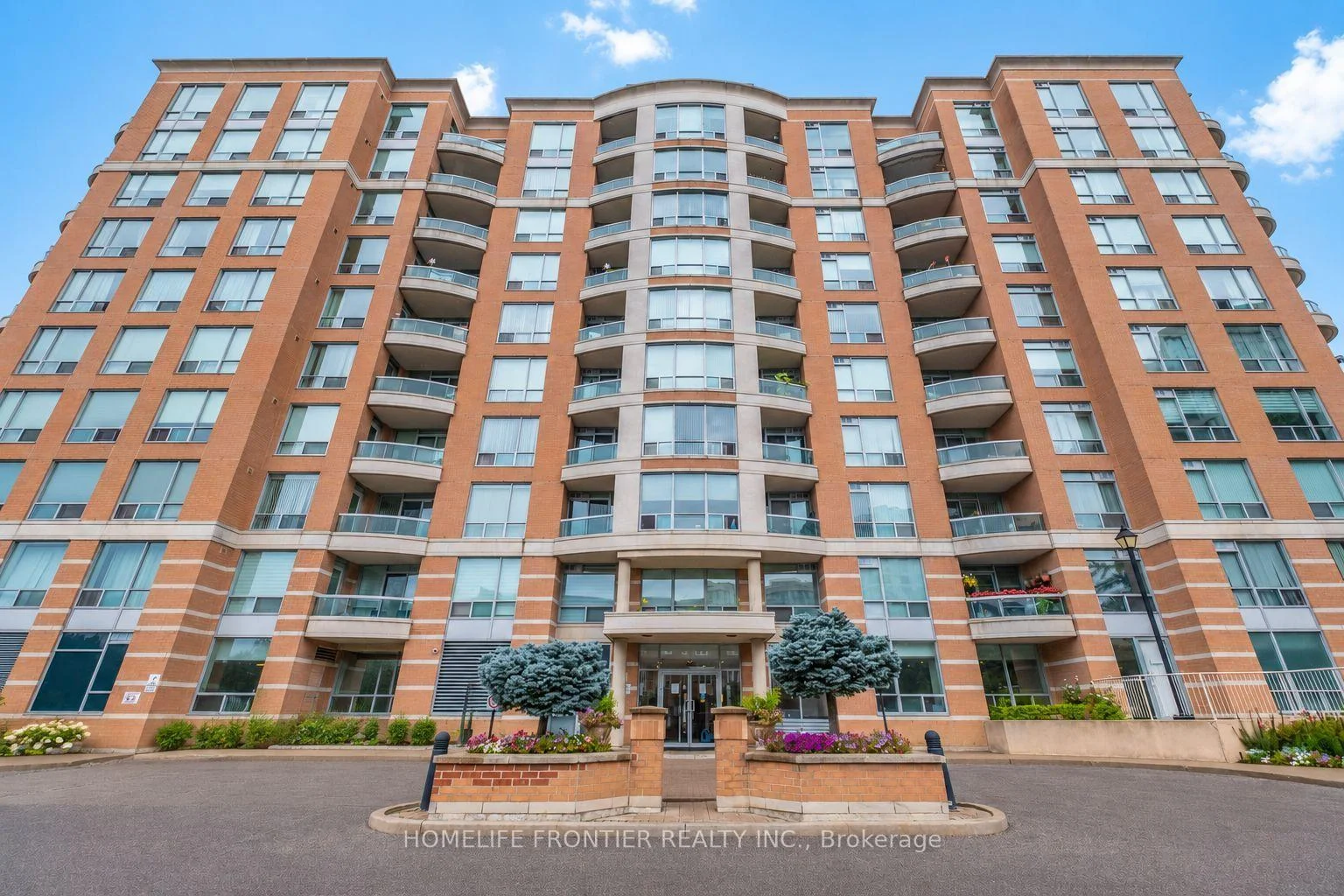 Photo of Unit 610, 745 New Westminster Drive