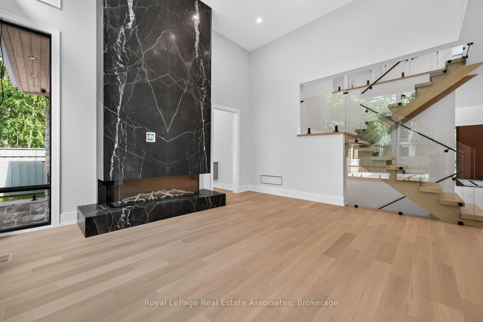 Photo 14 of 1270 Birchview Drive, Mississauga, Lorne Park — HOMEH