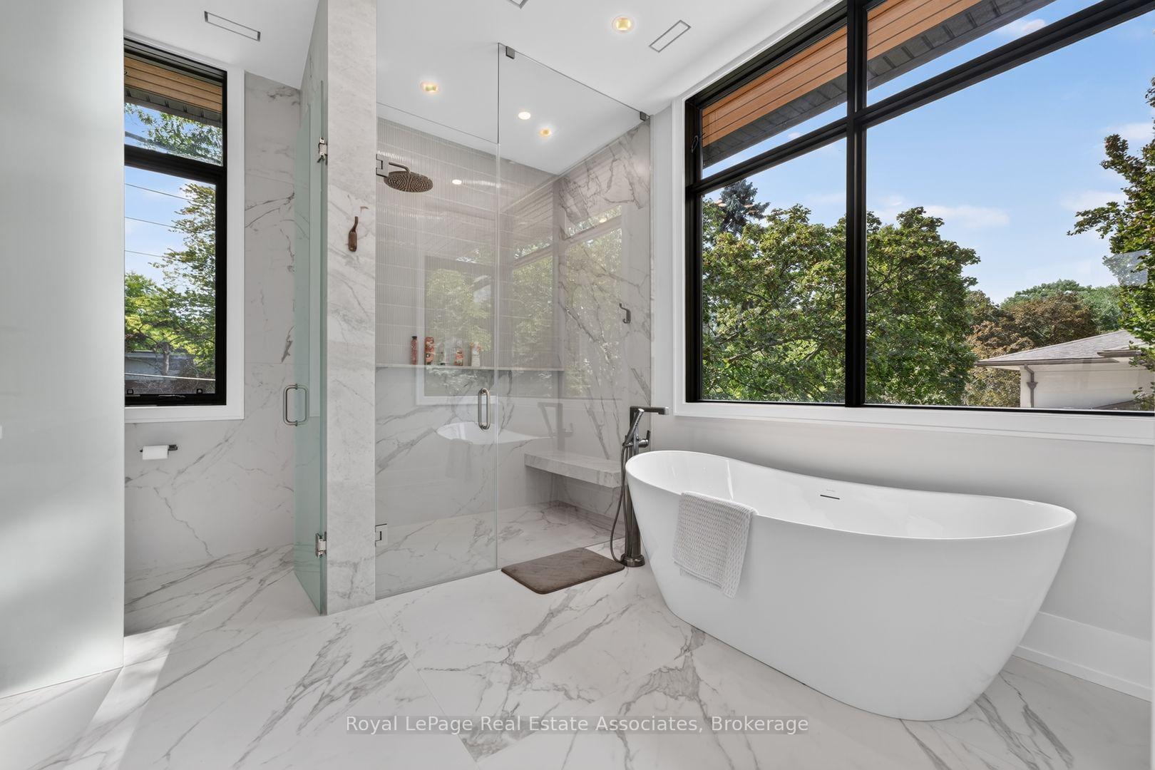 Photo 25 of 1270 Birchview Drive, Mississauga, Lorne Park — HOMEH