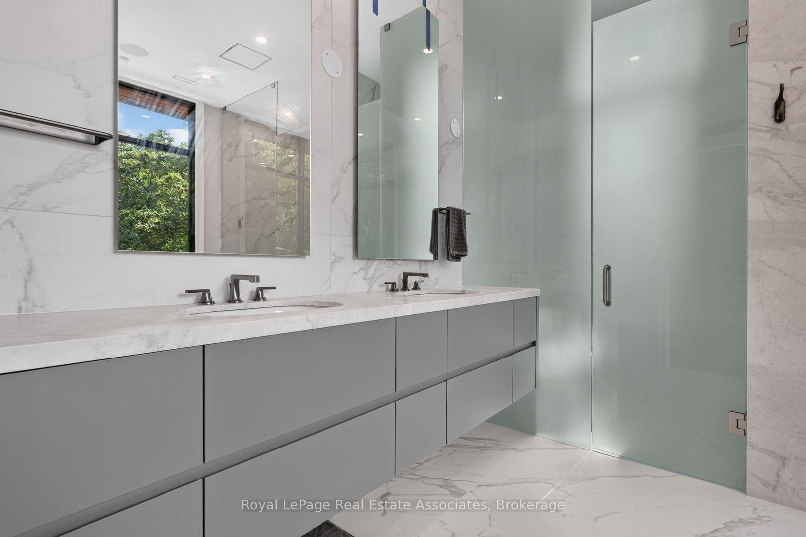 Photo 26 of 1270 Birchview Drive, Mississauga, Lorne Park — HOMEH