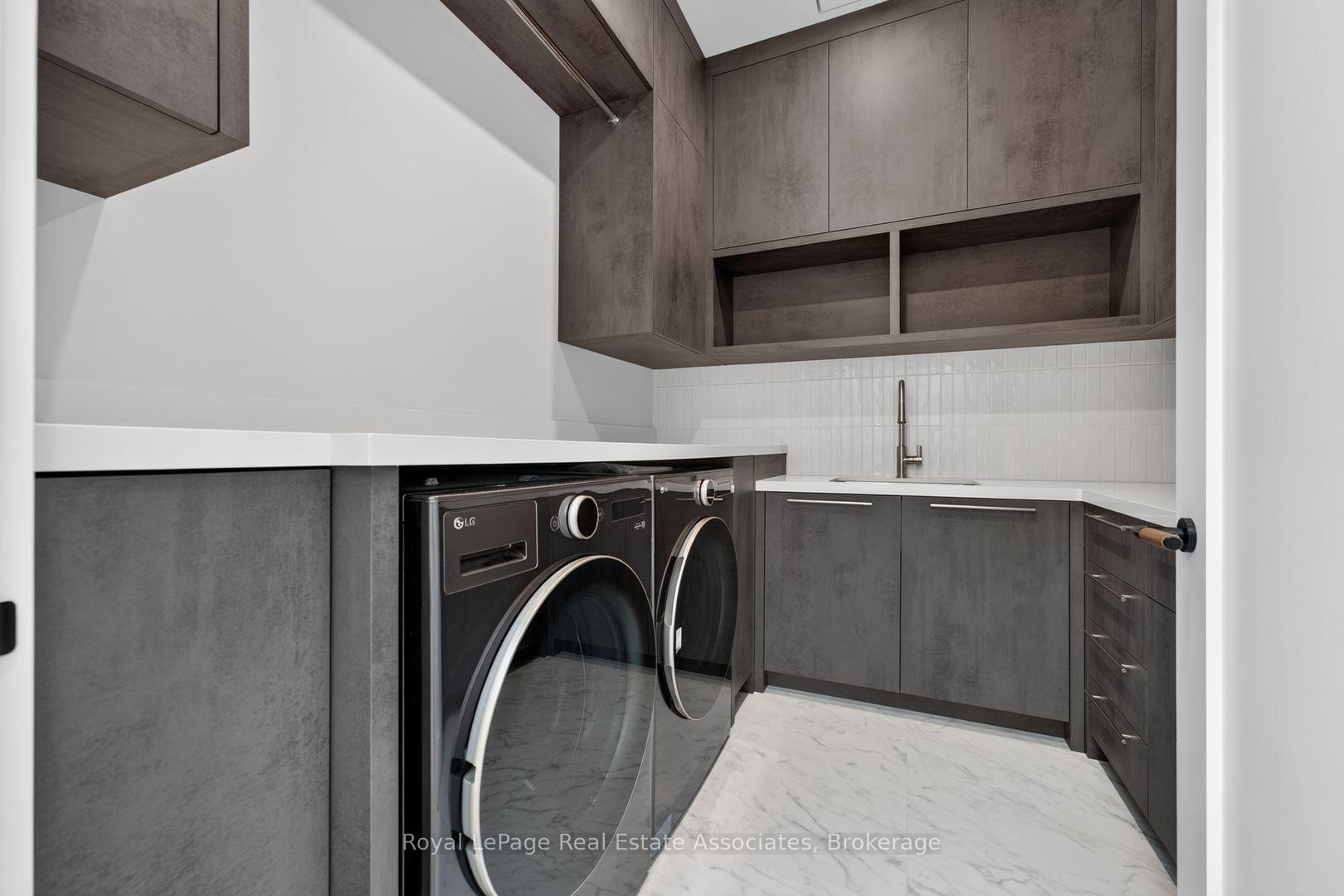 Photo 28 of 1270 Birchview Drive, Mississauga, Lorne Park — HOMEH