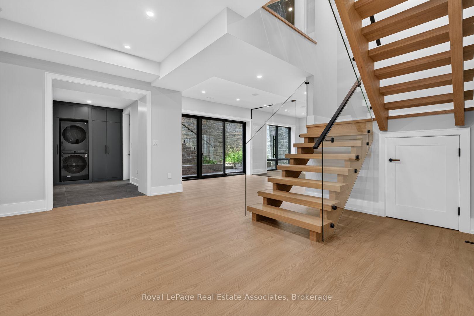 Photo 40 of 1270 Birchview Drive, Mississauga, Lorne Park — HOMEH