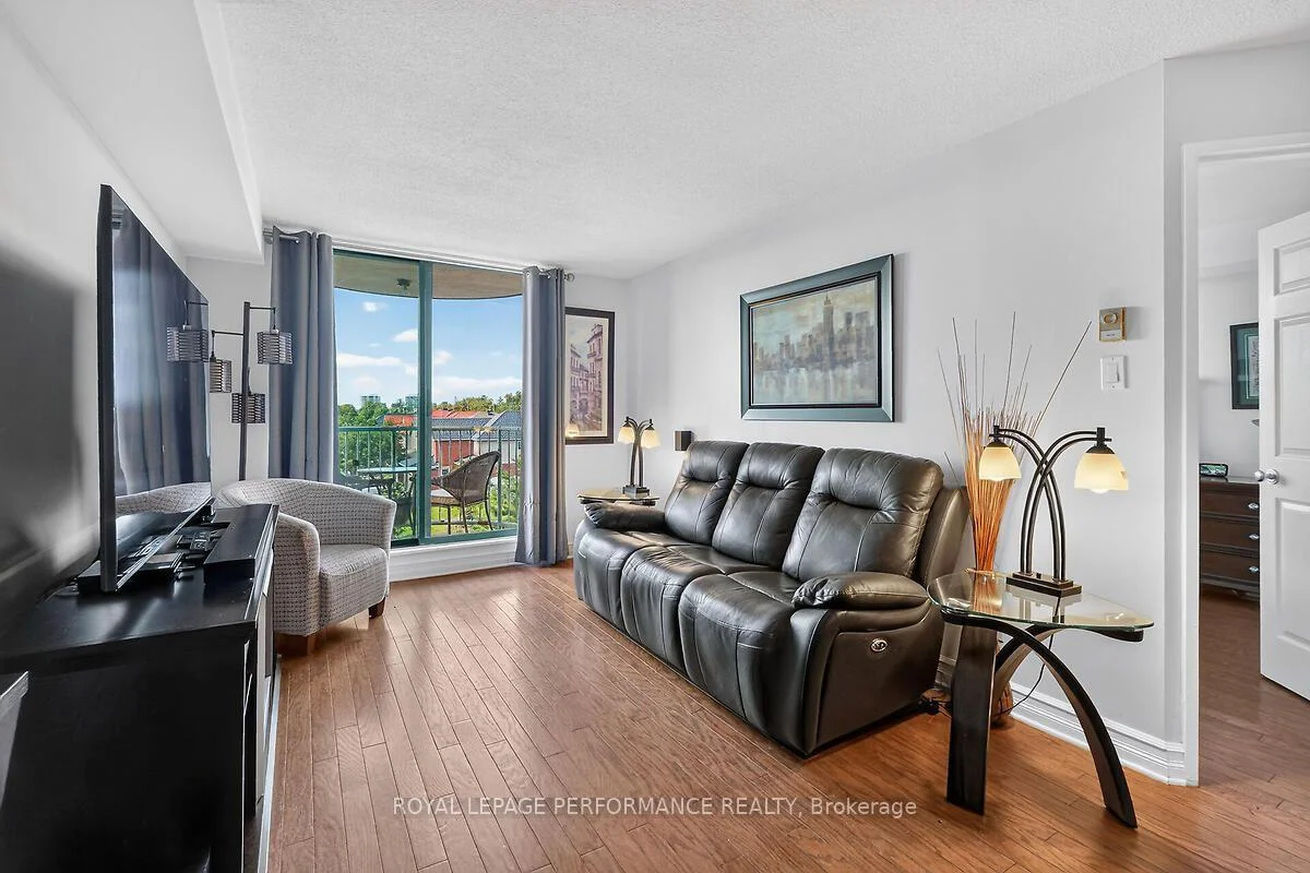 Photo 7 of Unit 403, 1440 Heron Road, Ottawa, Heron Gate — HOMEH