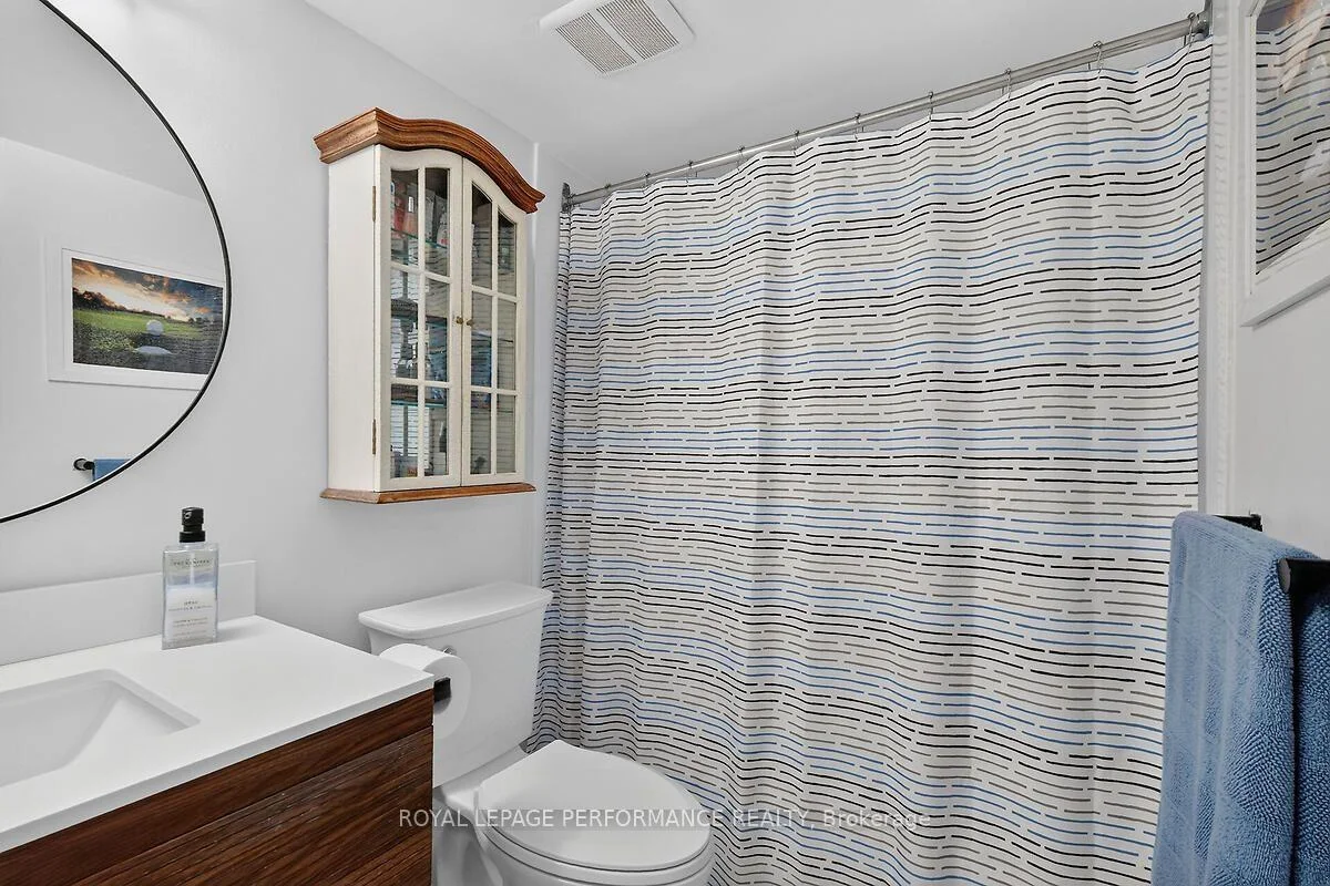 Photo 20 of Unit 403, 1440 Heron Road, Ottawa, Heron Gate — HOMEH