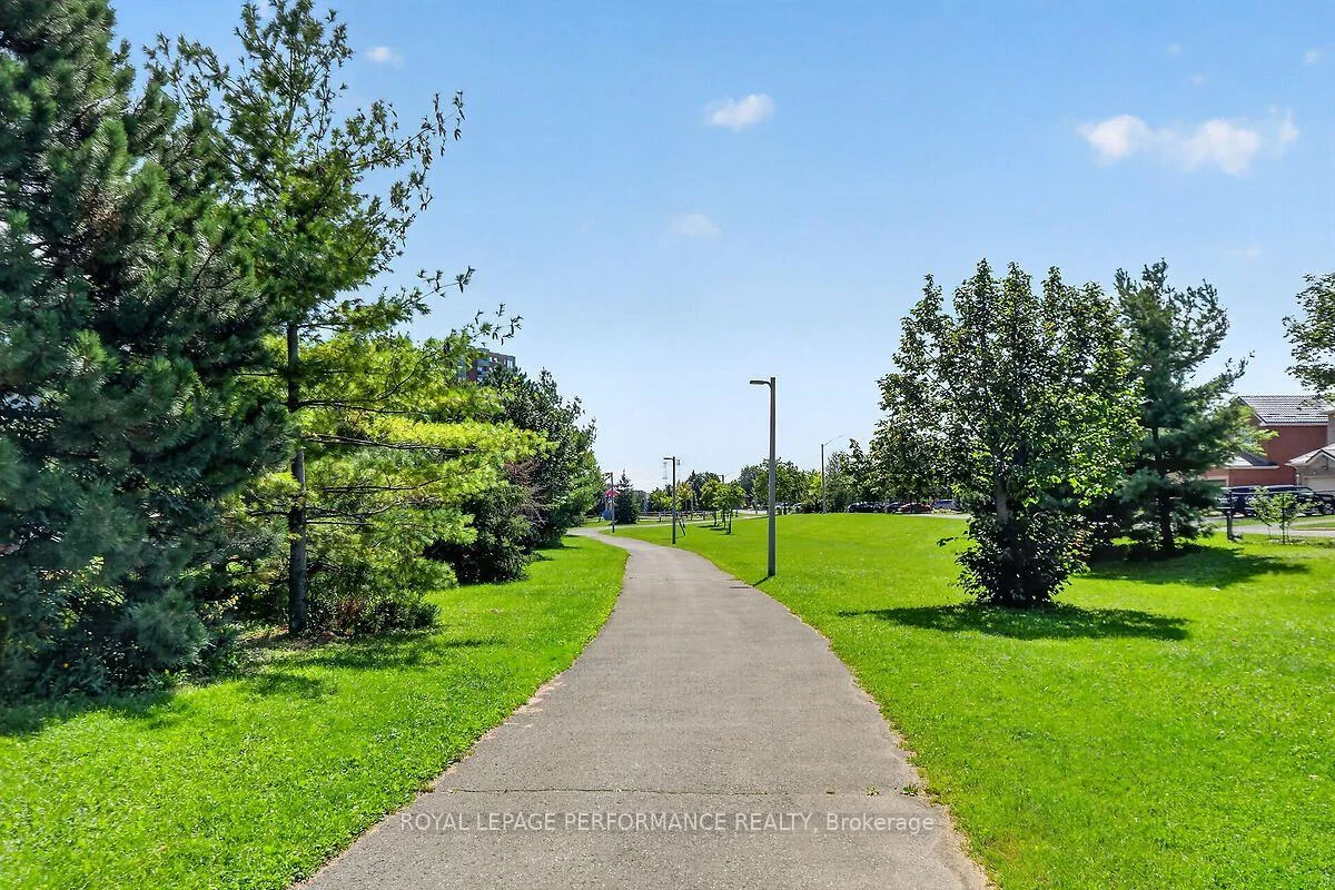 Photo 24 of Unit 403, 1440 Heron Road, Ottawa, Heron Gate — HOMEH