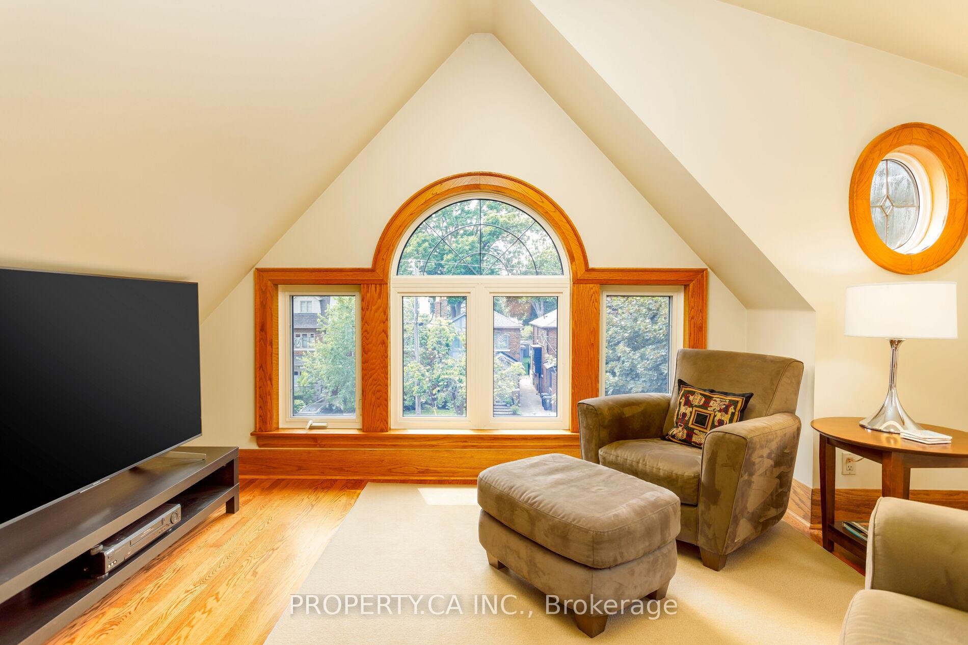 Photo 33 of 59 Brumell Avenue, Toronto, Lambton Baby Point — HOMEH