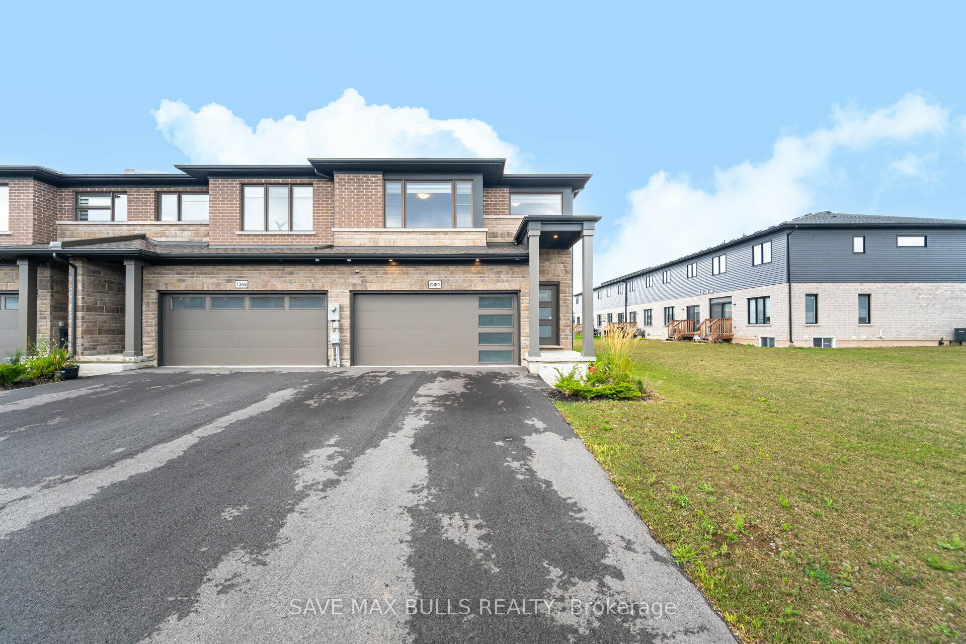 Photo 2 of 7381 Matteo Drive, Niagara Falls, Brown — HOMEH