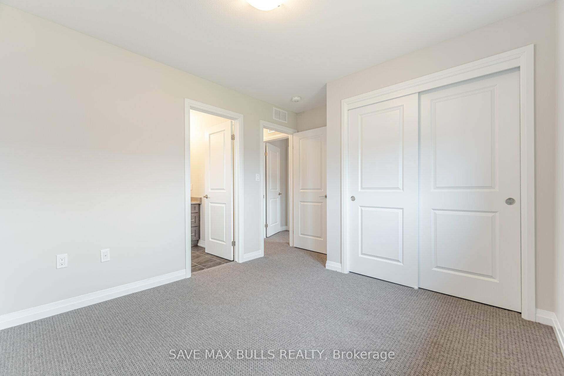 Photo 28 of 7381 Matteo Drive, Niagara Falls, Brown — HOMEH