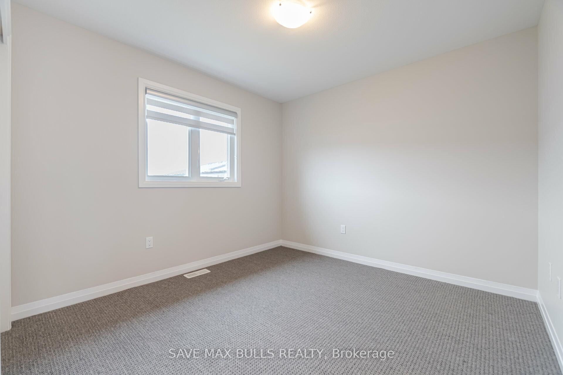 Photo 29 of 7381 Matteo Drive, Niagara Falls, Brown — HOMEH