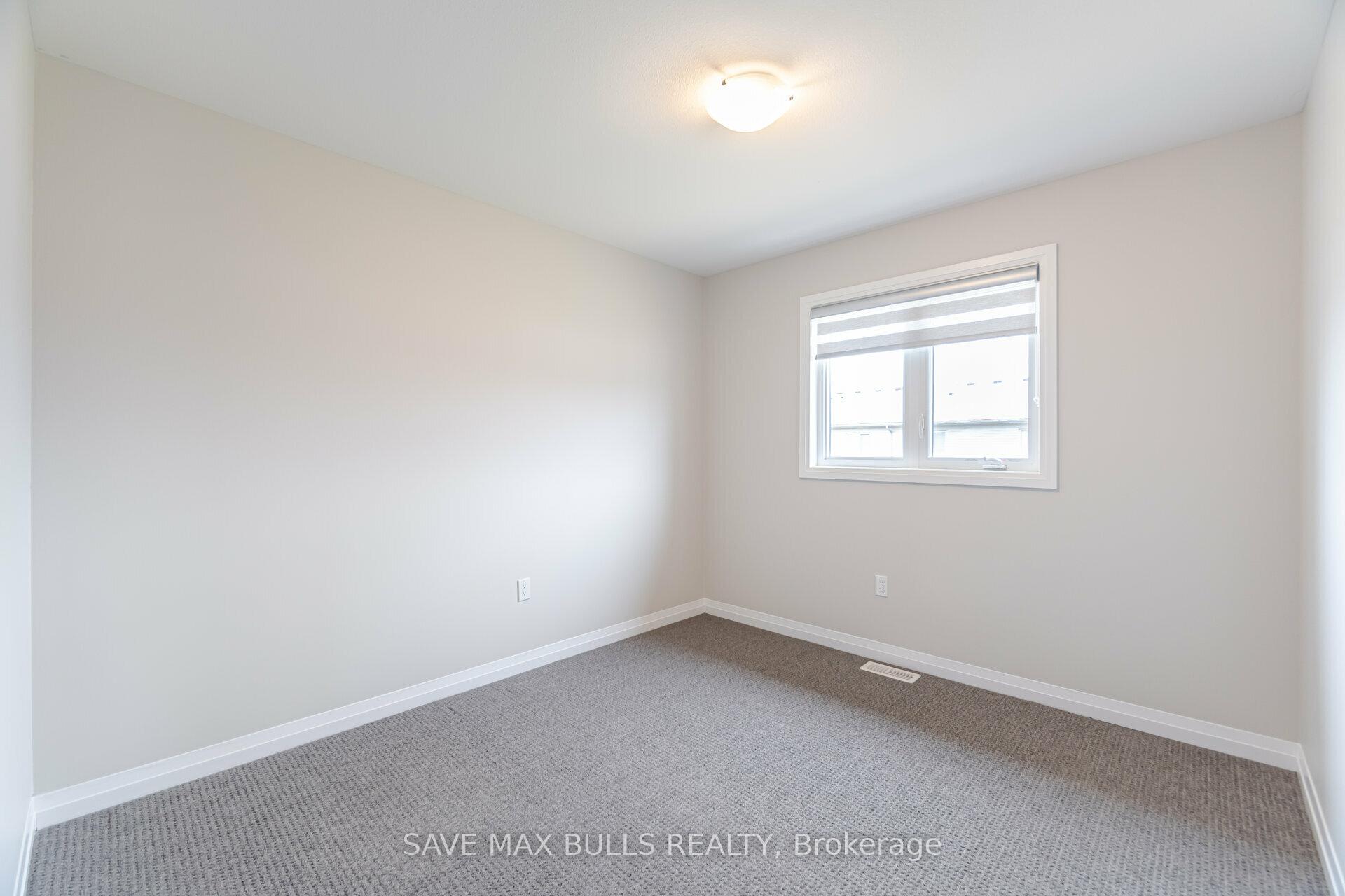 Photo 32 of 7381 Matteo Drive, Niagara Falls, Brown — HOMEH