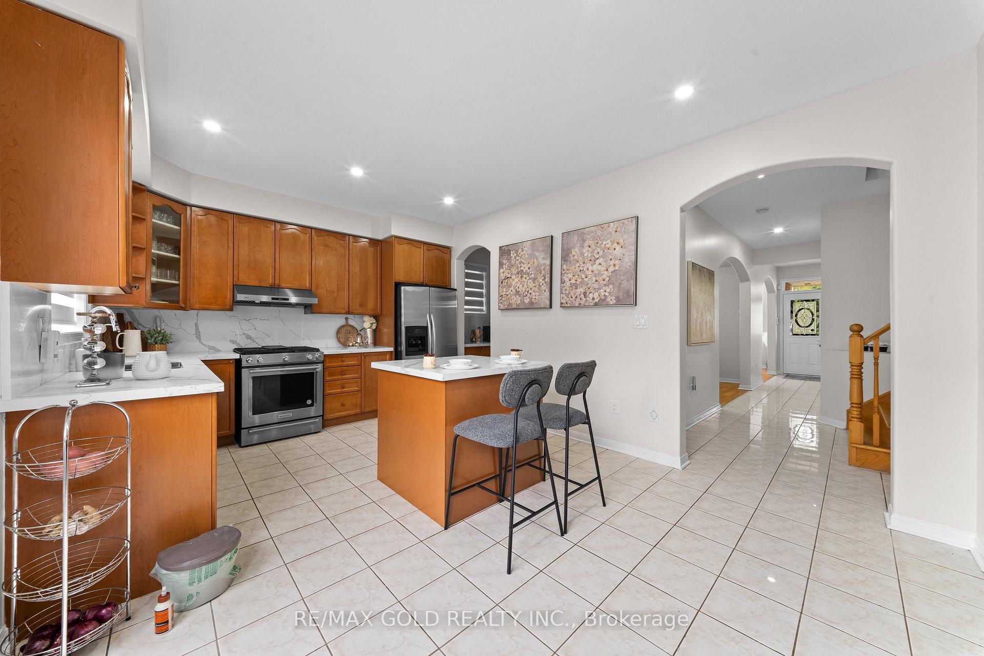 Photo 16 of 28 Bottomwood Street, Brampton, Gore Industrial North — HOMEH