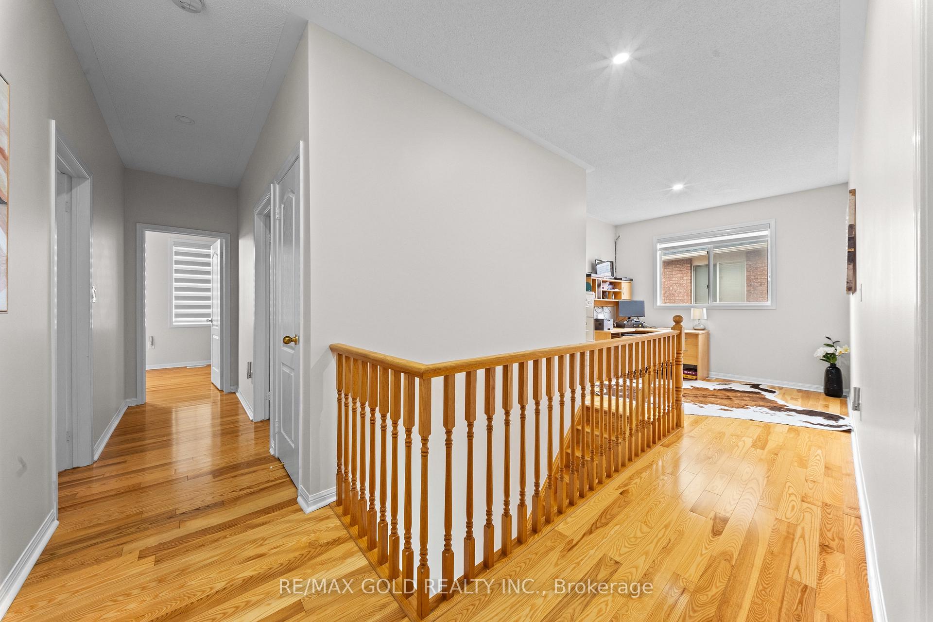 Photo 25 of 28 Bottomwood Street, Brampton, Gore Industrial North — HOMEH