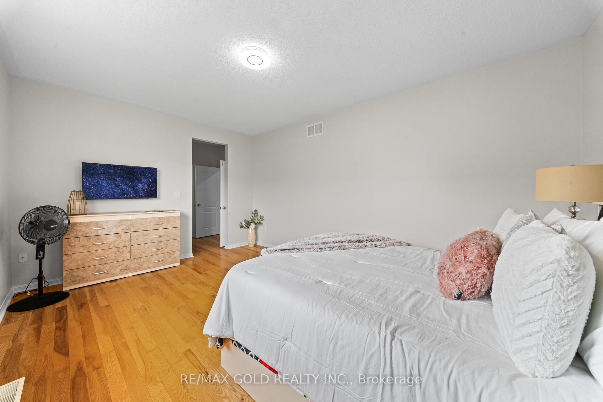 Photo 27 of 28 Bottomwood Street, Brampton, Gore Industrial North — HOMEH