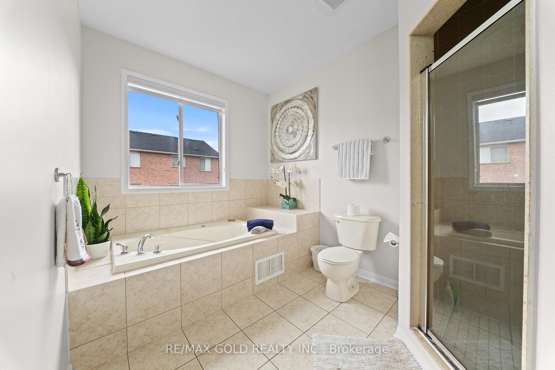 Photo 29 of 28 Bottomwood Street, Brampton, Gore Industrial North — HOMEH