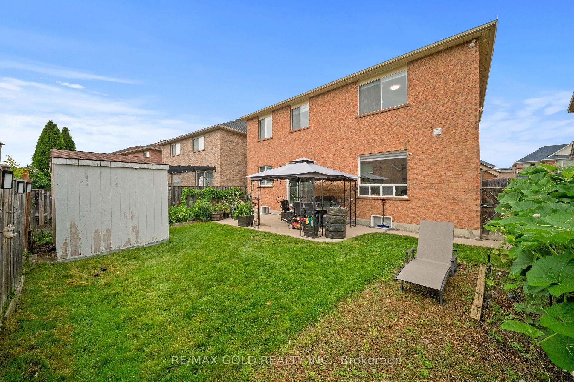 Photo 48 of 28 Bottomwood Street, Brampton, Gore Industrial North — HOMEH