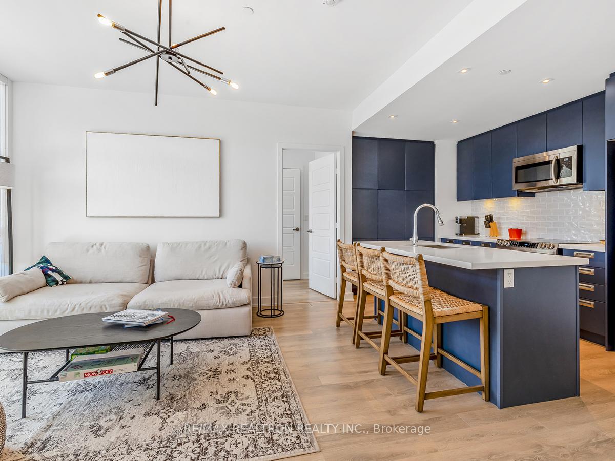 Photo 4 of Unit 415, 375 Sea Ray Avenue, Innisfil, Rural Innisfil — HOMEH