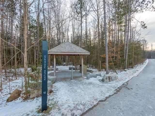 Photo 31 of Unit 415, 375 Sea Ray Avenue, Innisfil, Rural Innisfil — HOMEH