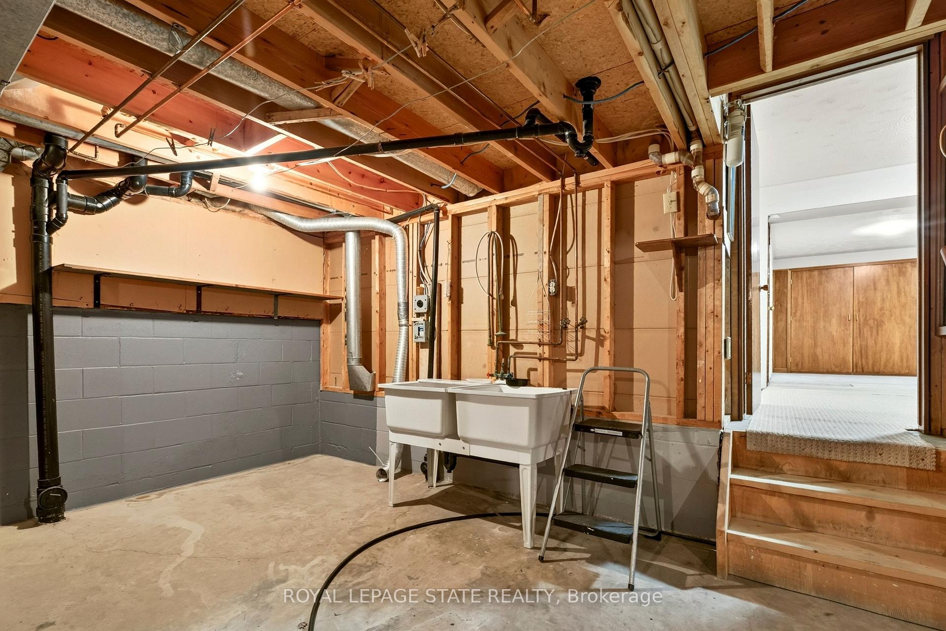 Photo 43 of 72 Henley Drive, Hamilton, Stoney Creek — HOMEH