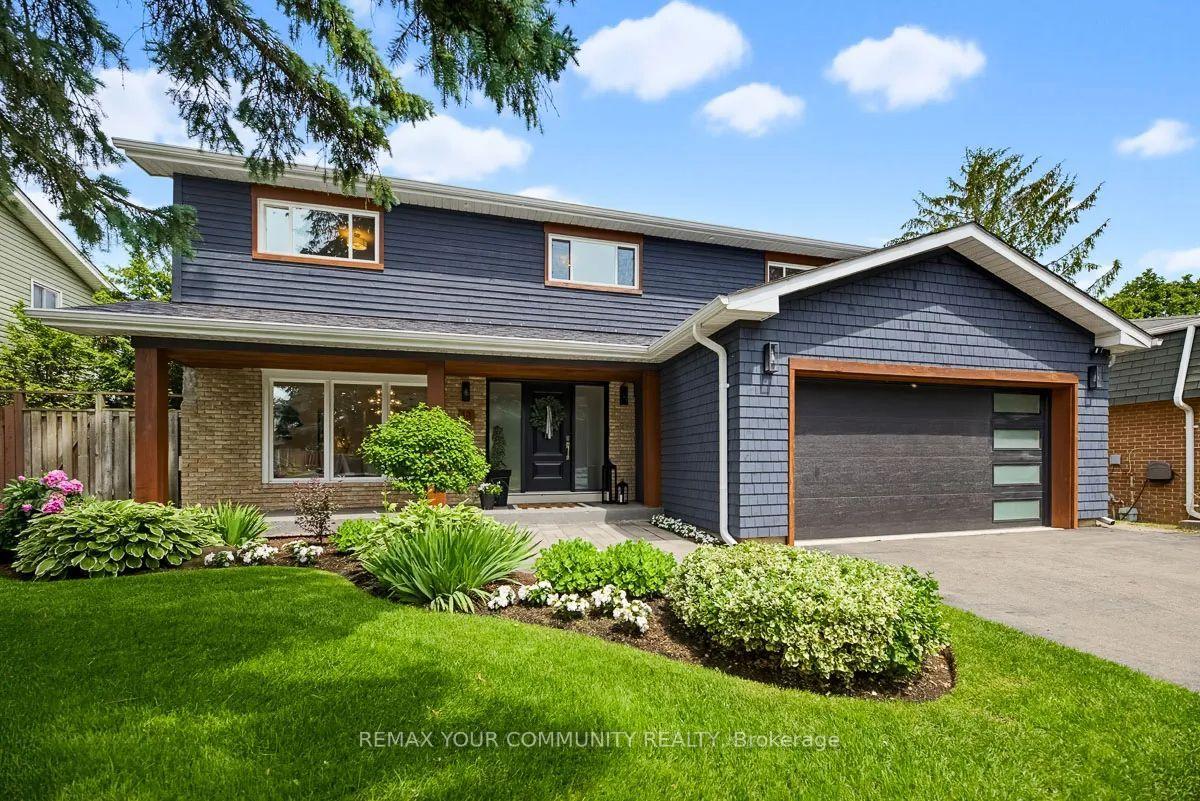 Photo 2 of 18 Oak Lea Circle, Markham, Markham Village — HOMEH