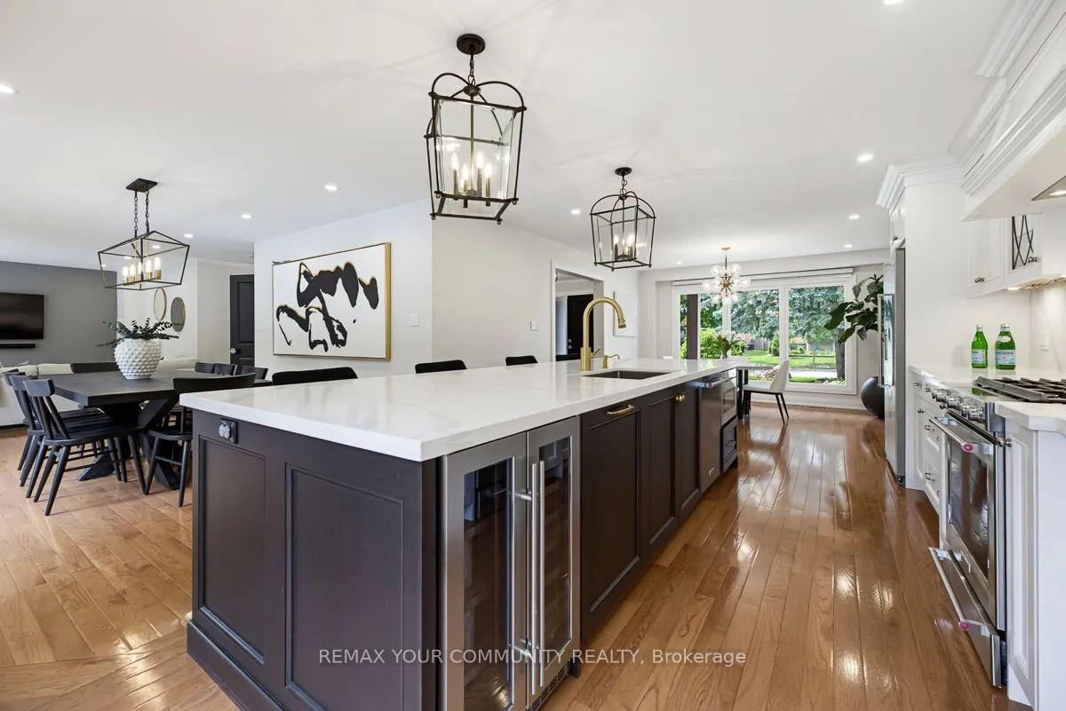 Photo 11 of 18 Oak Lea Circle, Markham, Markham Village — HOMEH