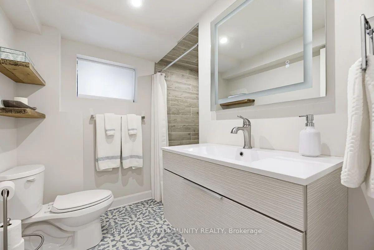 Photo 43 of 18 Oak Lea Circle, Markham, Markham Village — HOMEH