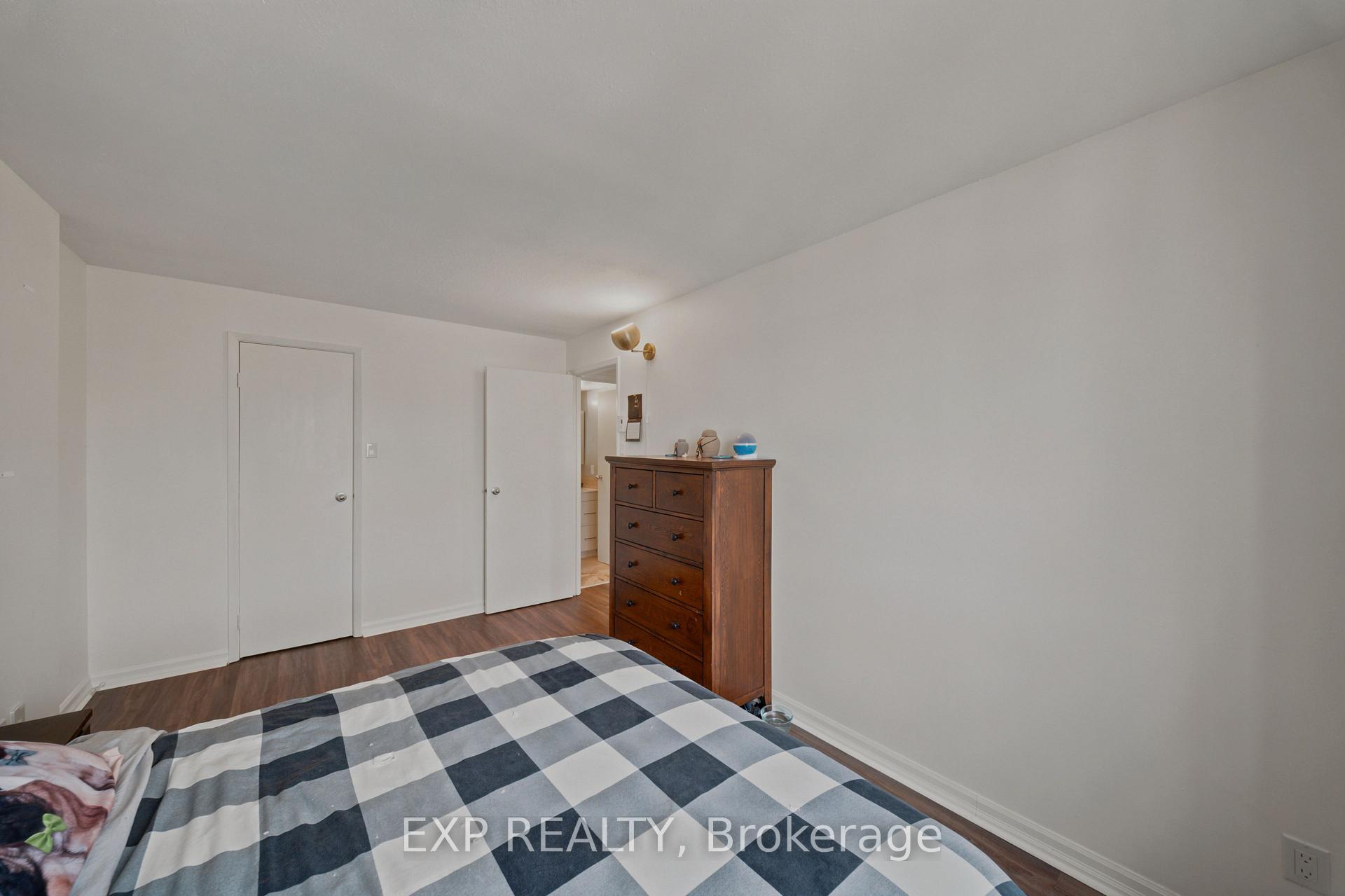 Photo 10 of Unit 401, 222 Guigues Avenue, Ottawa, Lower Town/Byward Market — HOMEH