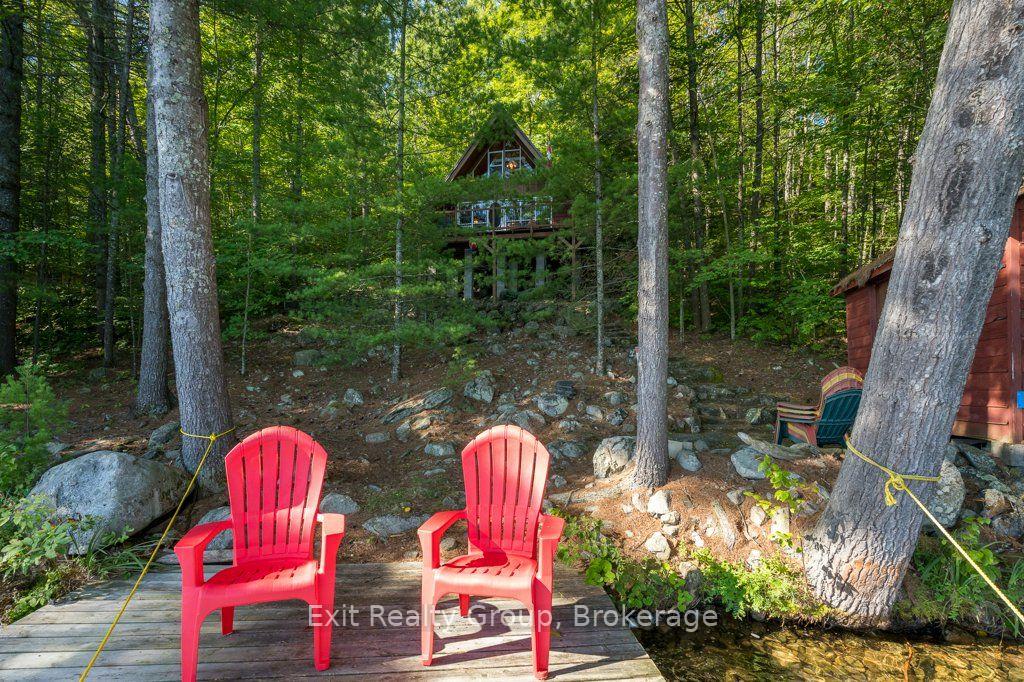 Photo 2 of 2010 Shabomeka Lake, Frontenac, Frontenac North — HOMEH