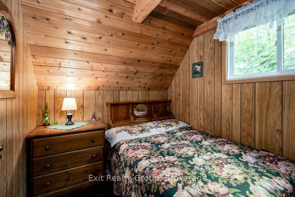Photo 15 of 2010 Shabomeka Lake, Frontenac, Frontenac North — HOMEH