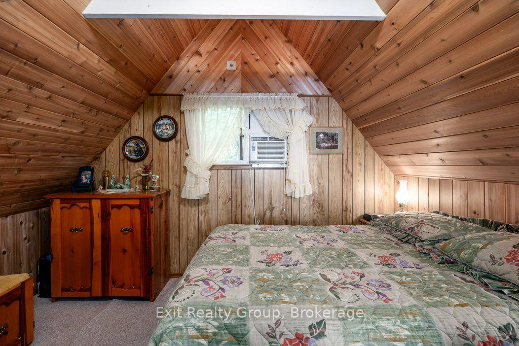 Photo 17 of 2010 Shabomeka Lake, Frontenac, Frontenac North — HOMEH