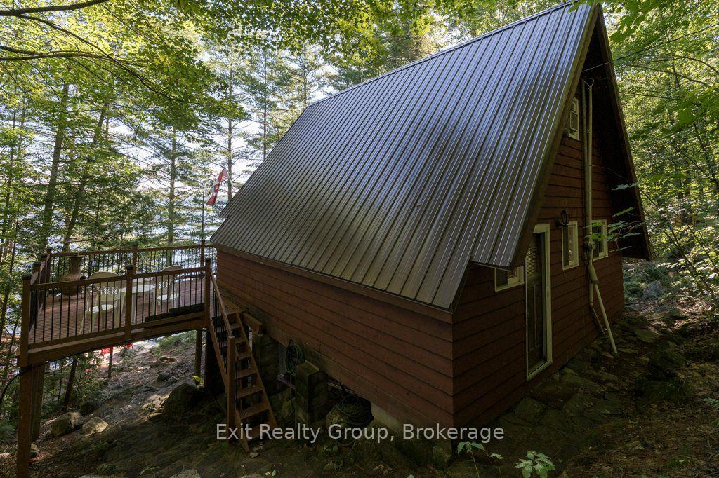 Photo 22 of 2010 Shabomeka Lake, Frontenac, Frontenac North — HOMEH