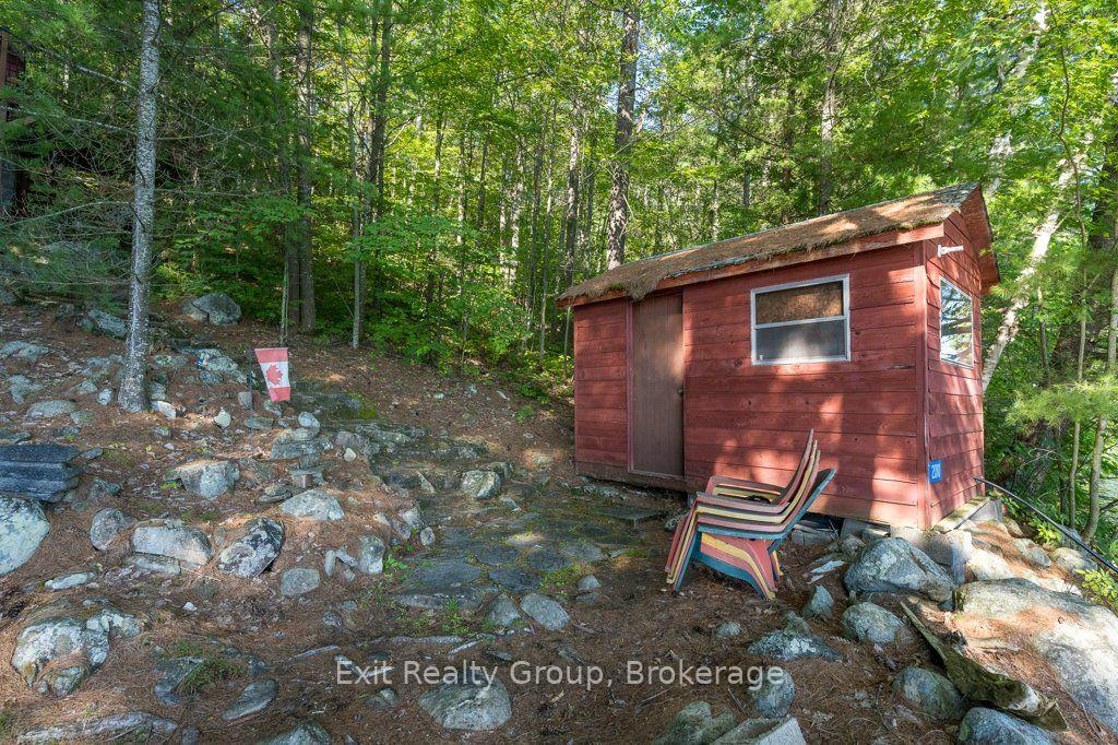 Photo 35 of 2010 Shabomeka Lake, Frontenac, Frontenac North — HOMEH