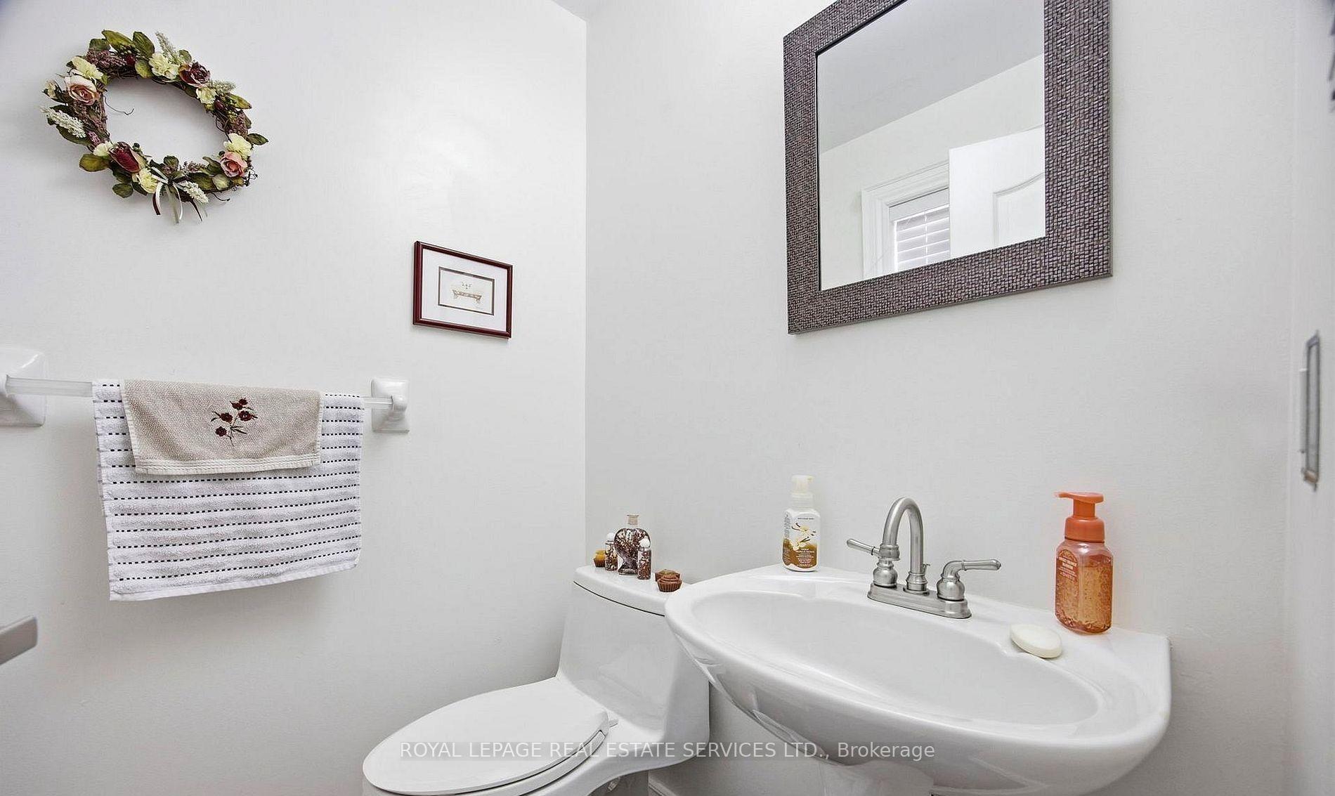 Photo 11 of 5859 Chalfont Crescent, Mississauga, Churchill Meadows — HOMEH
