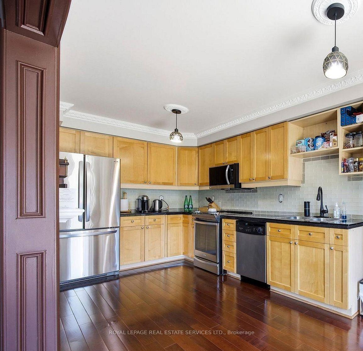 Photo 18 of 5859 Chalfont Crescent, Mississauga, Churchill Meadows — HOMEH