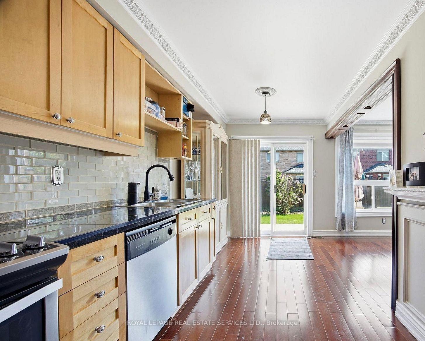 Photo 20 of 5859 Chalfont Crescent, Mississauga, Churchill Meadows — HOMEH