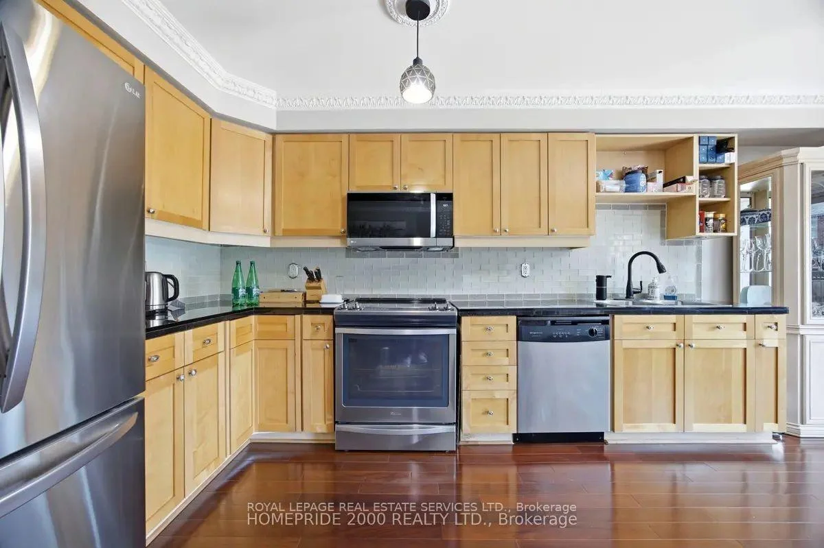 Photo 6 of 5859 Chalfont Crescent, Mississauga, Churchill Meadows — HOMEH