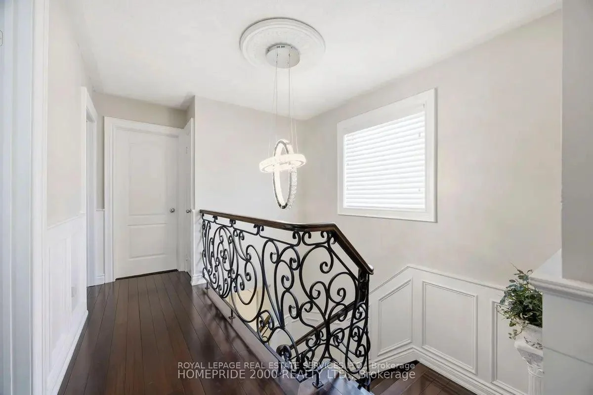 Photo 12 of 5859 Chalfont Crescent, Mississauga, Churchill Meadows — HOMEH