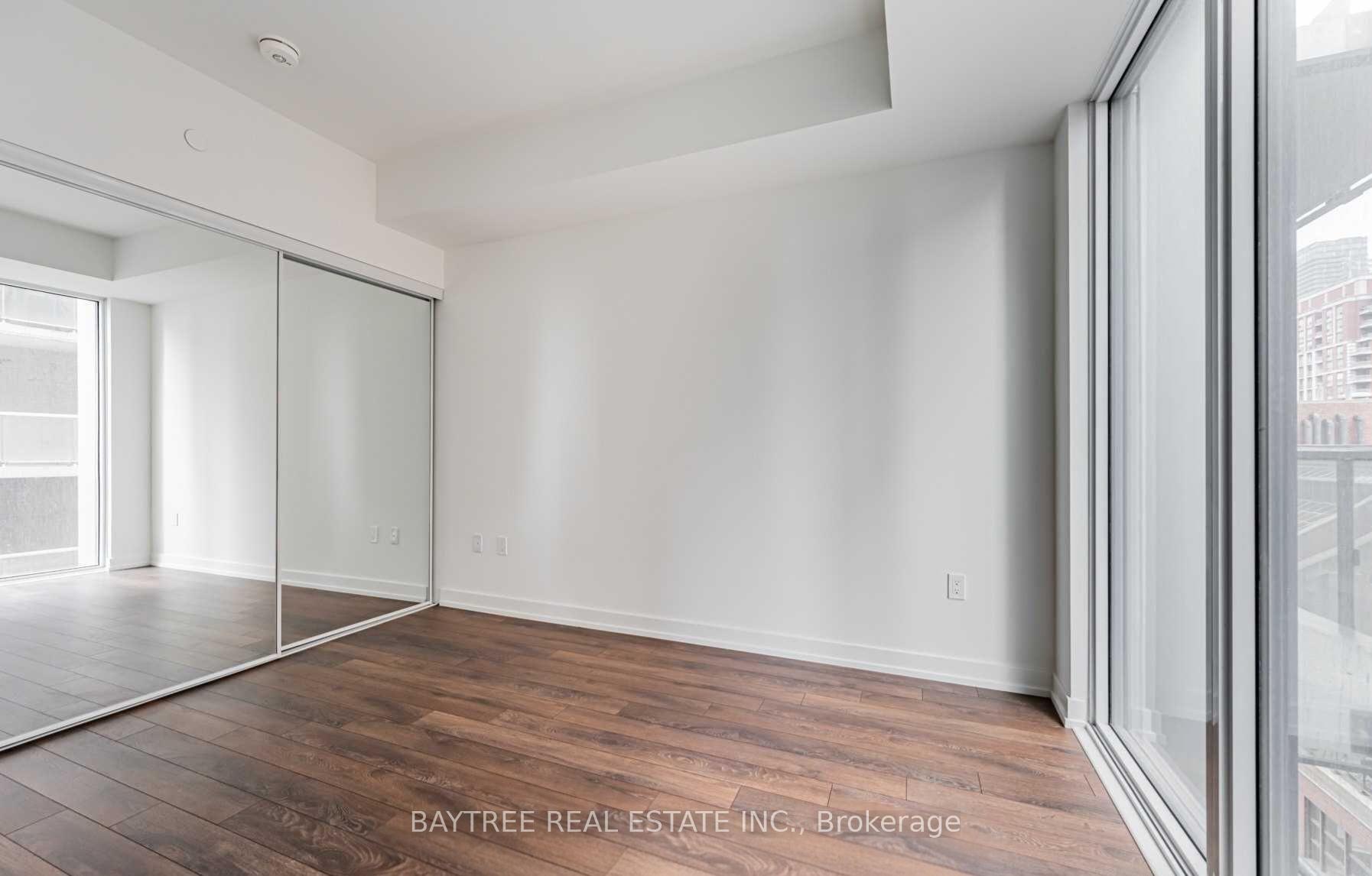Photo 6 of Unit 408, 158 Front Street E, Toronto, Moss Park — HOMEH