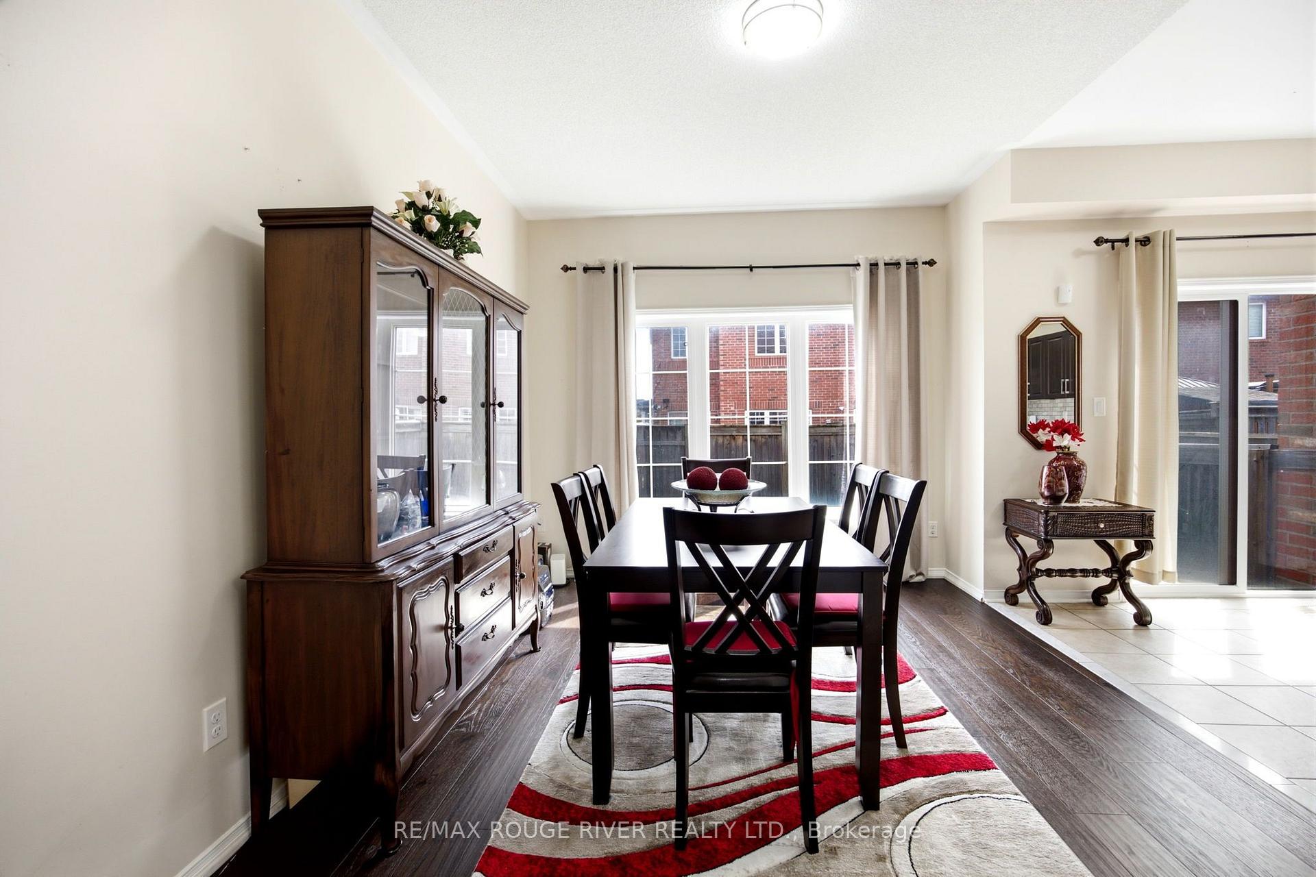 Photo 12 of 37 Michaelman Road, Ajax, South East — HOMEH
