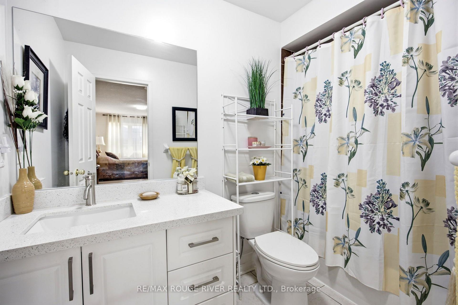 Photo 26 of 37 Michaelman Road, Ajax, South East — HOMEH