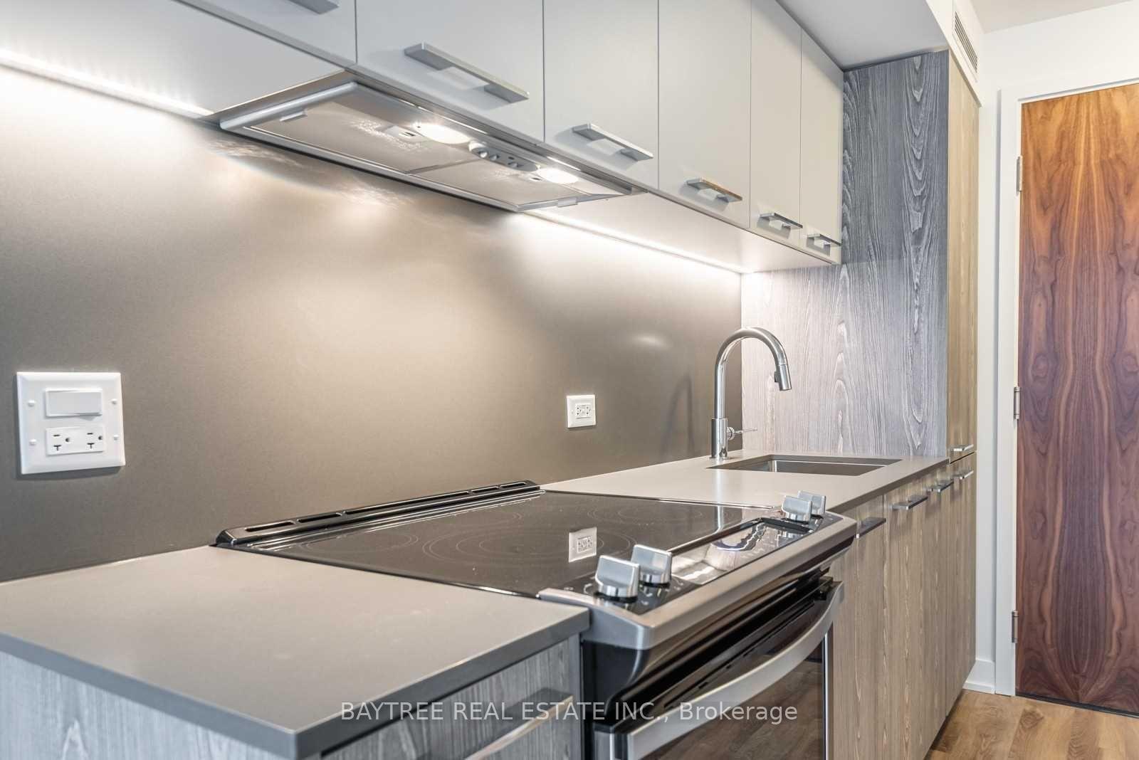 Photo 5 of Unit 914, 30 Baseball Place, Toronto, South Riverdale — HOMEH