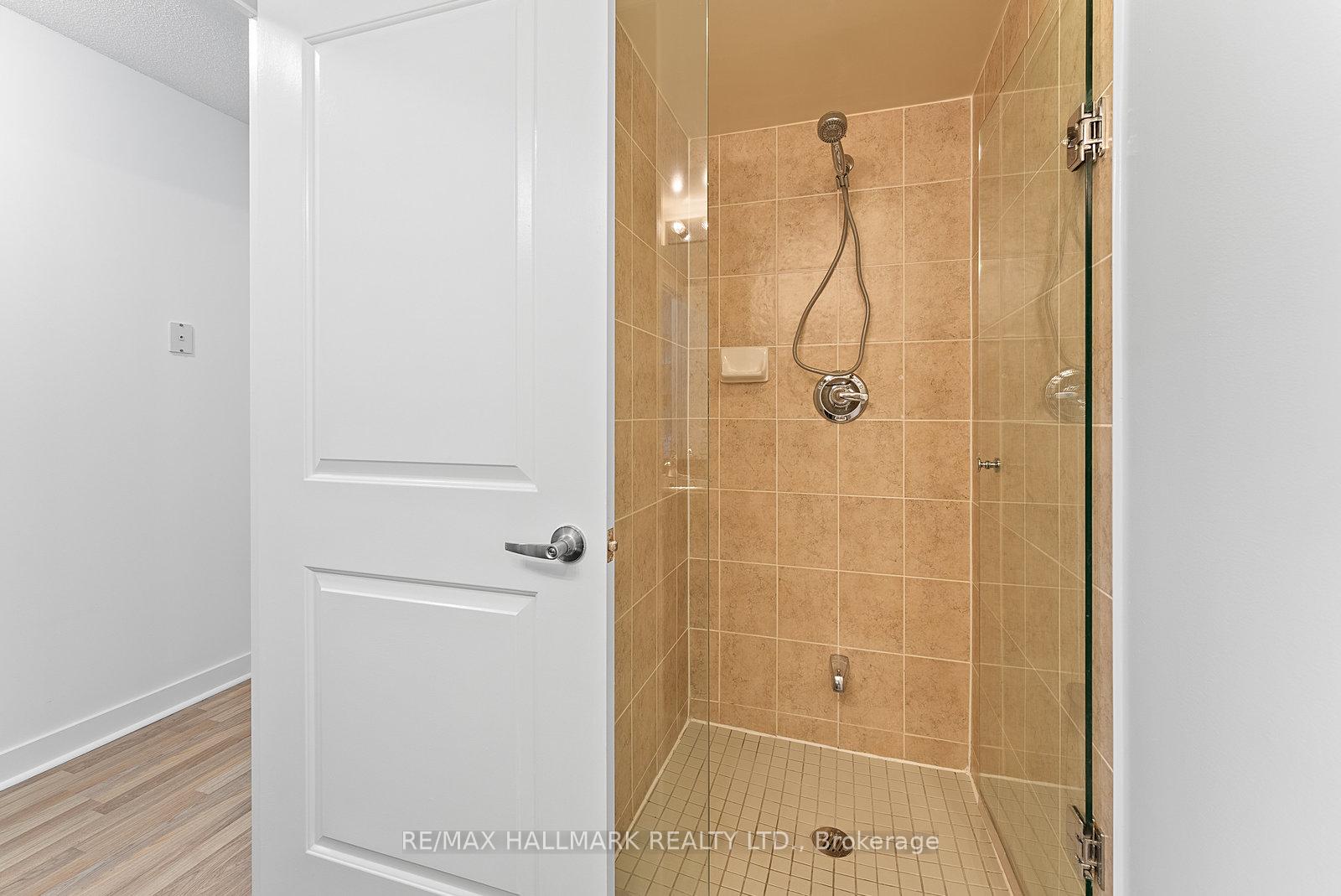Photo 6 of Unit 902, 50 Lynn Williams Street, Toronto, Niagara — HOMEH