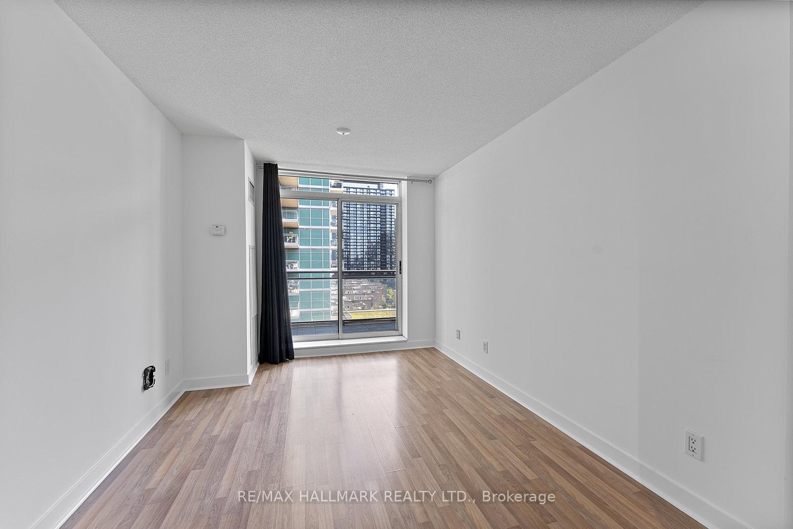 Photo 13 of Unit 902, 50 Lynn Williams Street, Toronto, Niagara — HOMEH
