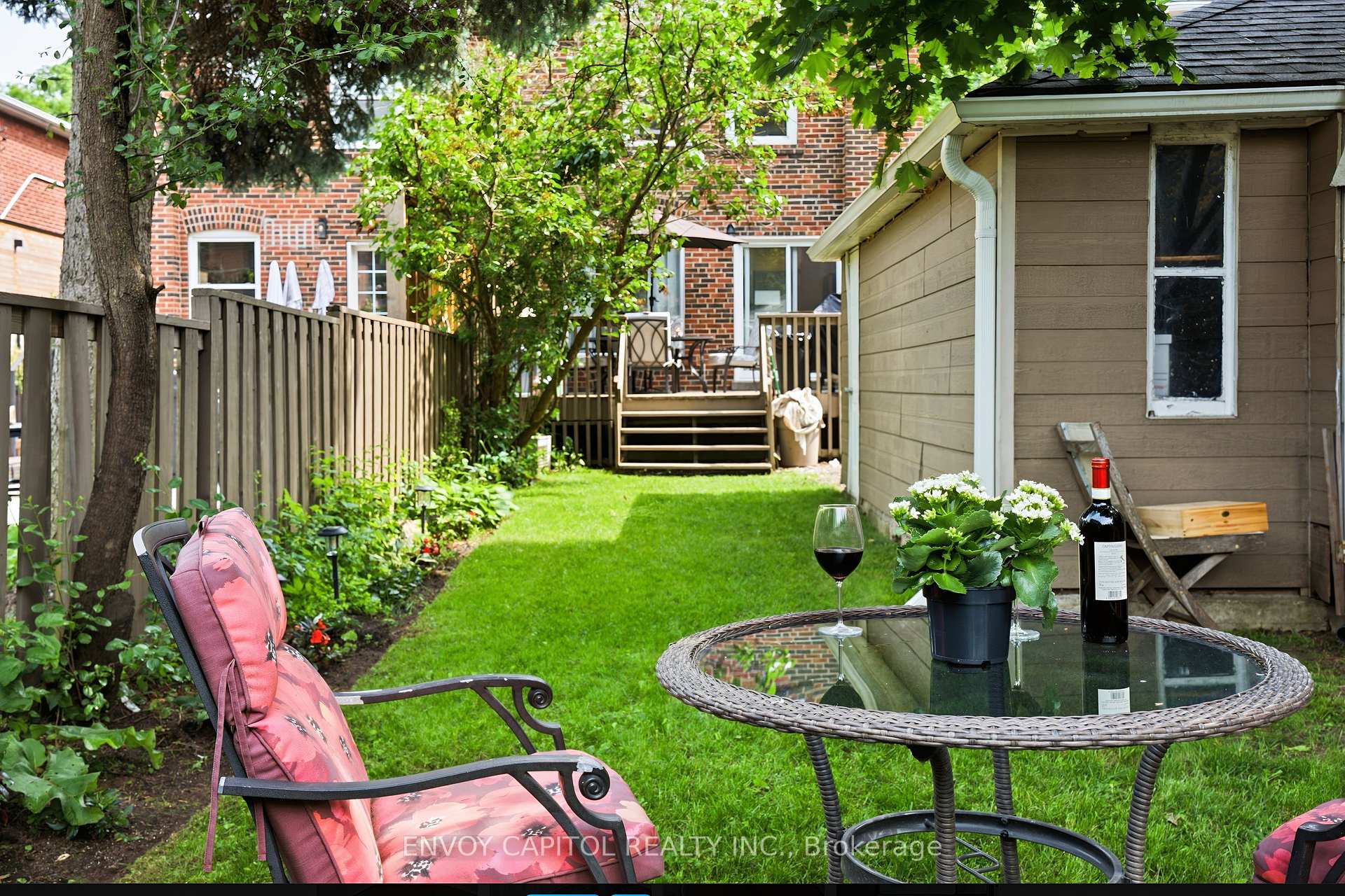 Photo 15 of 6 Thursfield Crescent, Toronto, Leaside — HOMEH