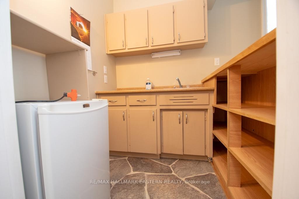 Photo 16 of 10 Hill Street, Selwyn — HOMEH