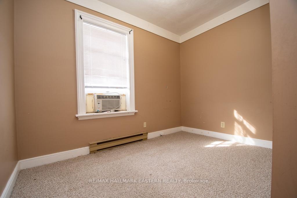 Photo 21 of 10 Hill Street, Selwyn — HOMEH