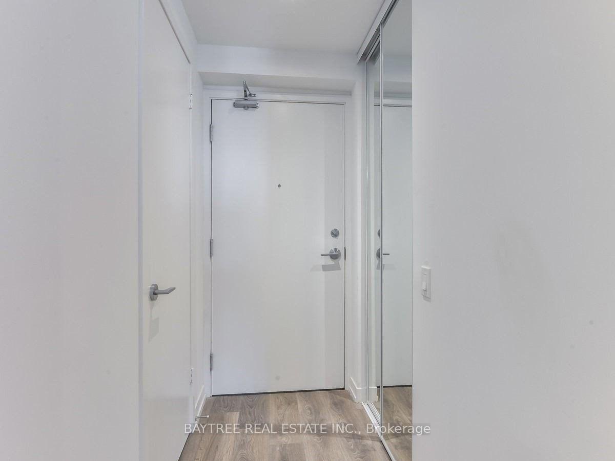 Photo 4 of Unit 3606, 5 Buttermill Avenue, Vaughan, Vaughan Corporate Centre — HOMEH