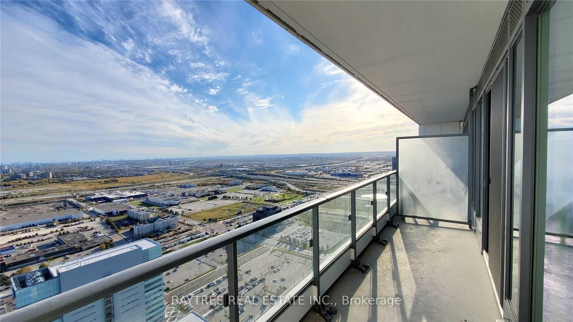 Photo 13 of Unit 3606, 5 Buttermill Avenue, Vaughan, Vaughan Corporate Centre — HOMEH