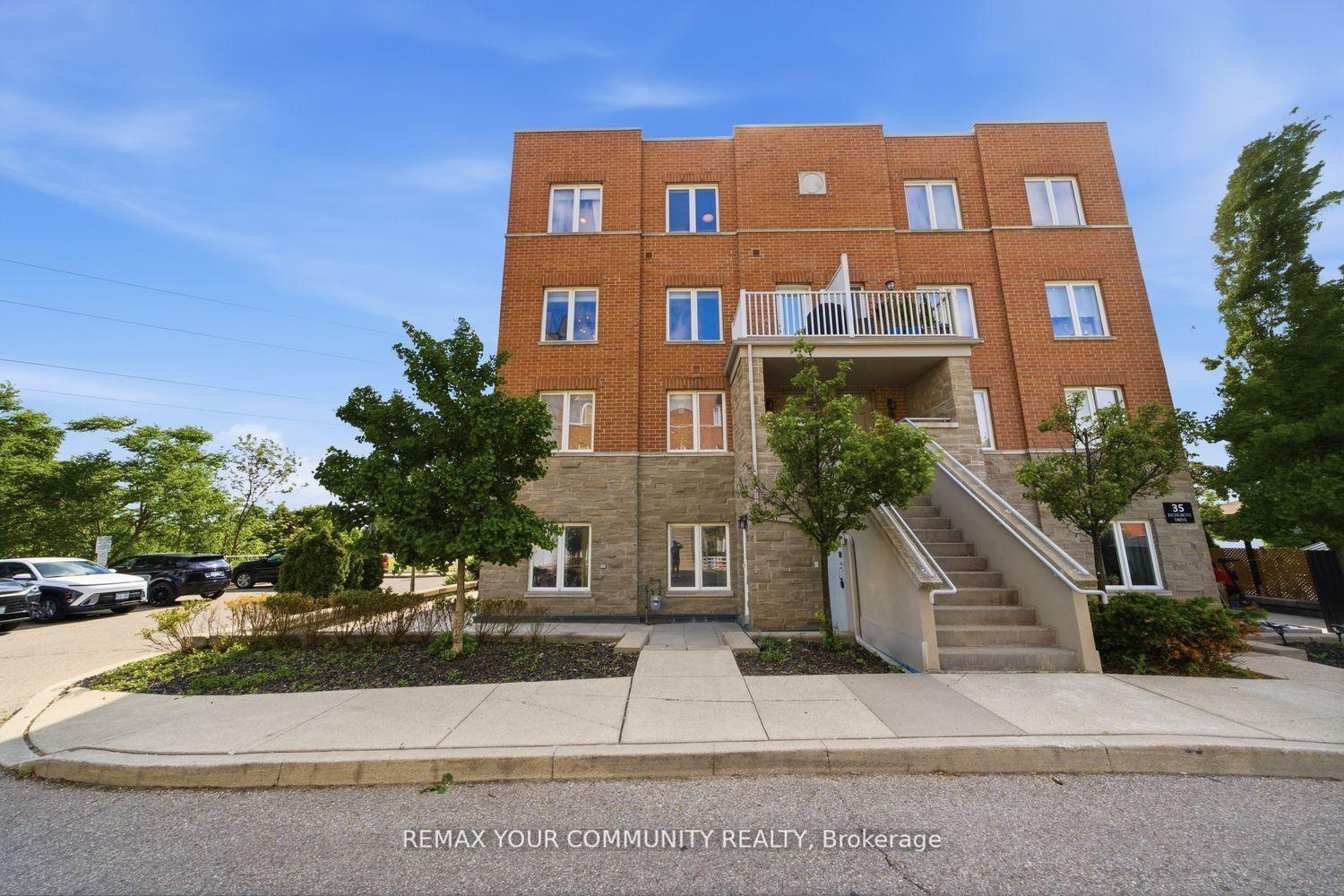 Photo of Unit #204, 35 Richgrove Drive